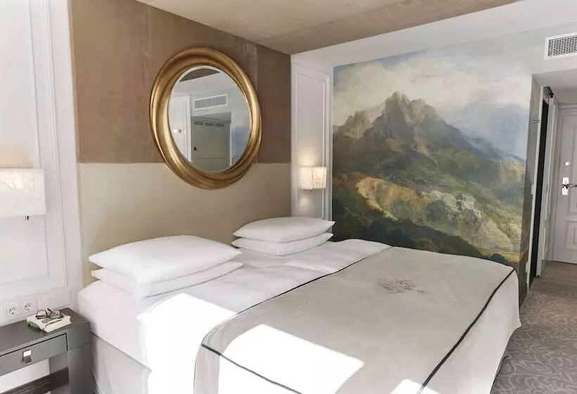 Premium-huone, Vier Jahreszeiten Kempinski München