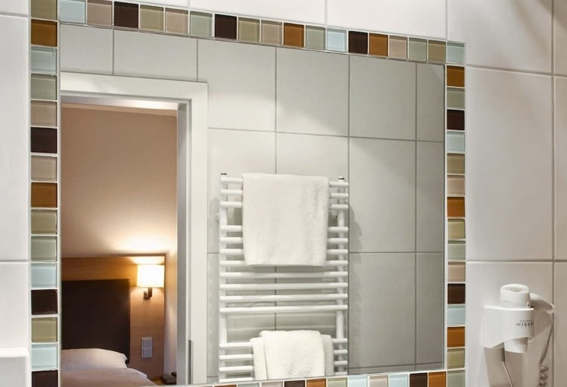 スタンダードルーム, Weisses Ross