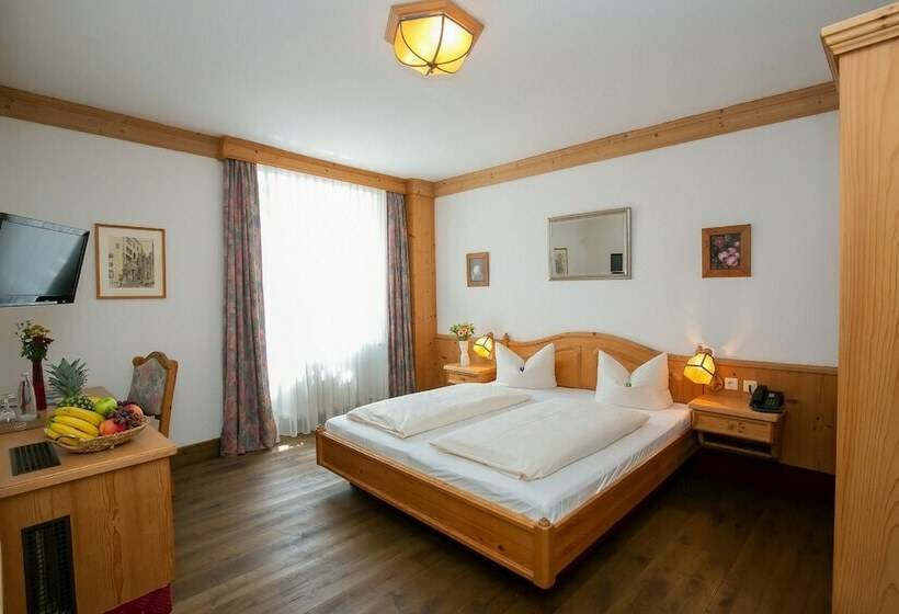 スタンダードルーム, Kaiserhof Hotel Sonne