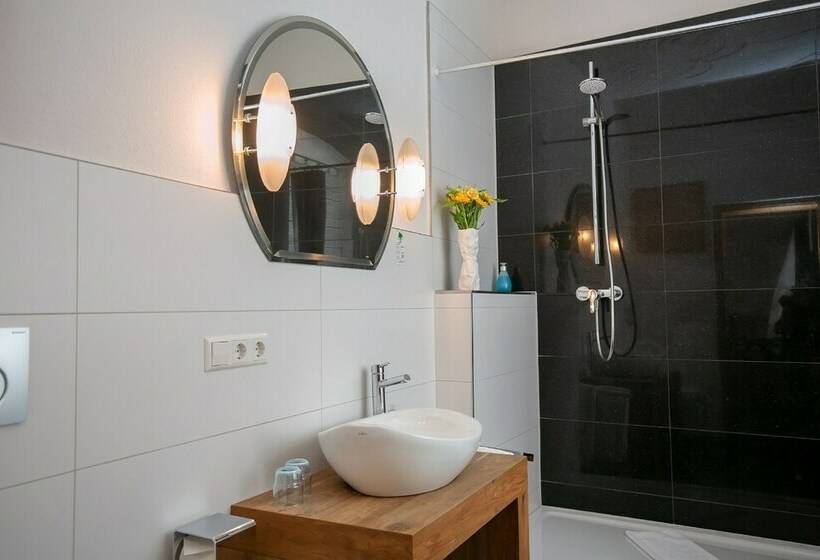 スタンダードルーム, Kaiserhof Hotel Sonne