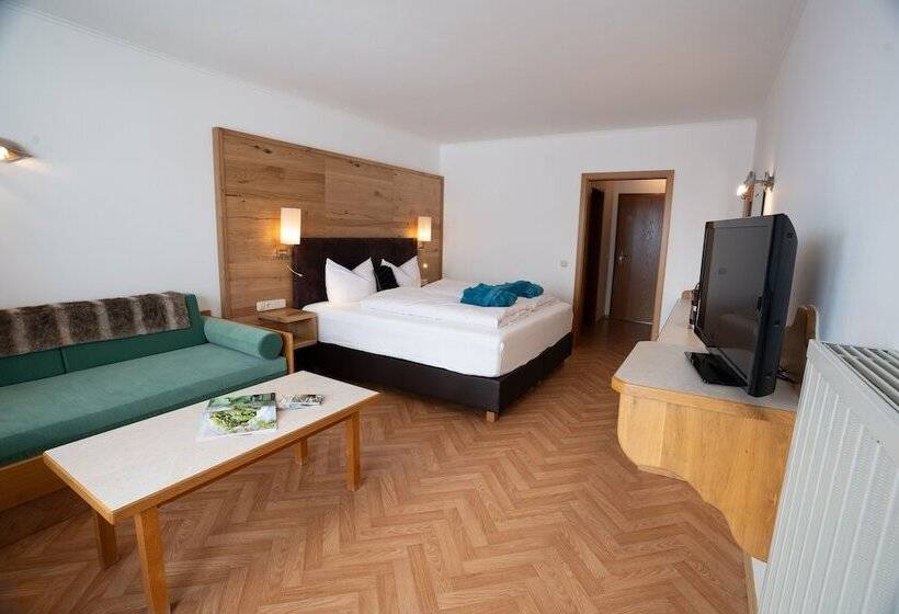 Номер Стандарт с Террасой, Osserhotel Garni