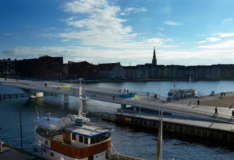 带观景的豪华间, 71 Nyhavn