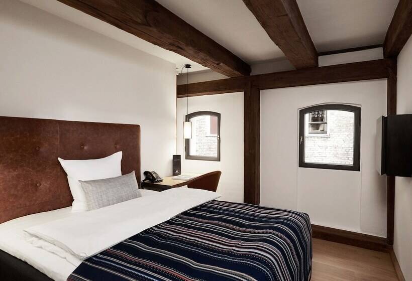 行政单人间, 71 Nyhavn