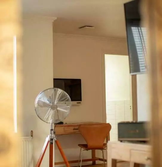 1 Bedroom Penthouse Apartment, Axel Guldsmeden