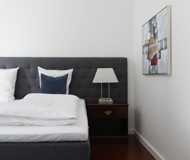 スタンダード４人部屋, Helnan Phønix