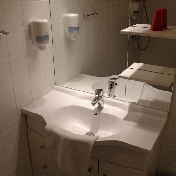 패밀리 룸, Herning