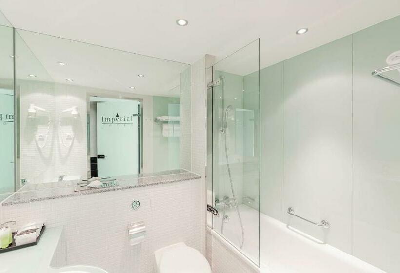 스탠다드 룸, Imperial