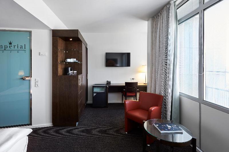 스탠다드 룸, Imperial