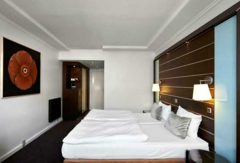 디럭스 룸, Imperial