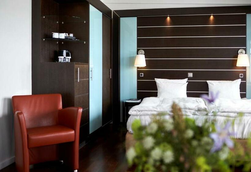 디럭스 룸, Imperial