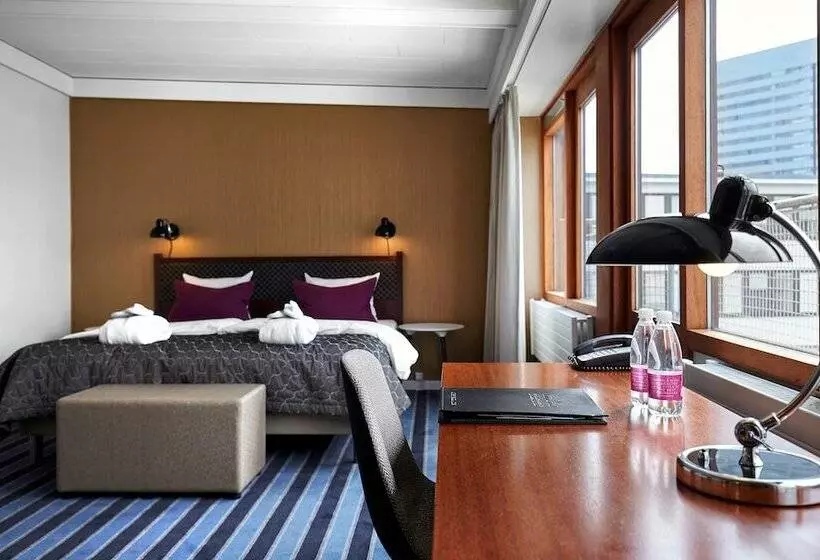 Chambre Executive, Imperial