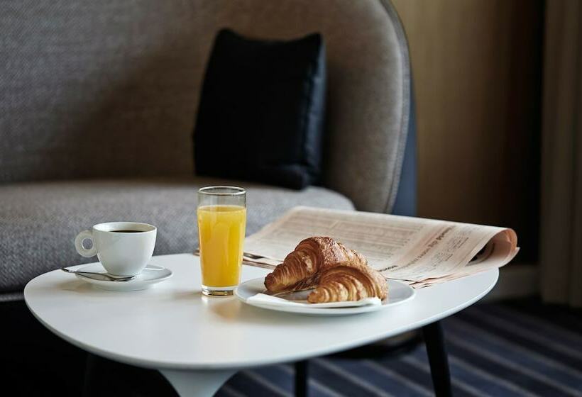 이그제큐티브 룸, Imperial