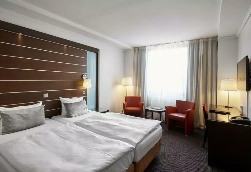 Chambre Triple Standard, Imperial