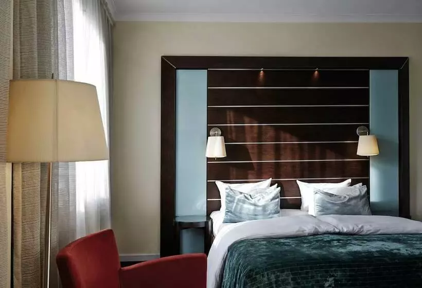 Chambre Supérieure Individuelle, Imperial