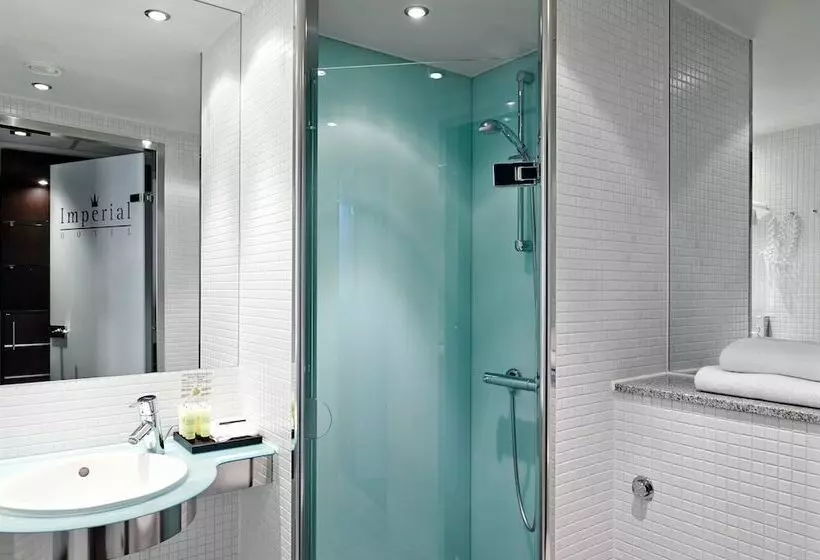Chambre Supérieure Individuelle, Imperial