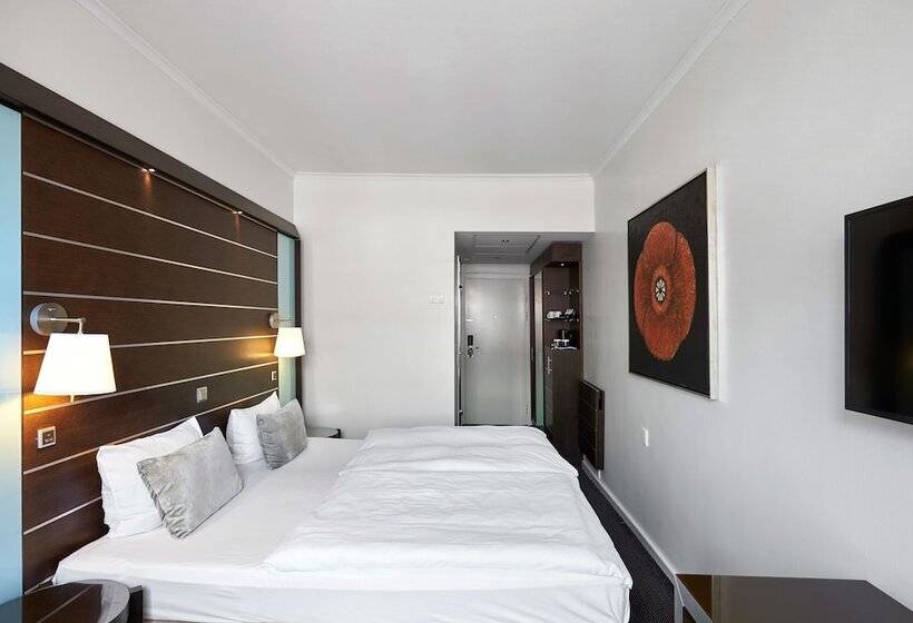 스탠다드 룸, Imperial