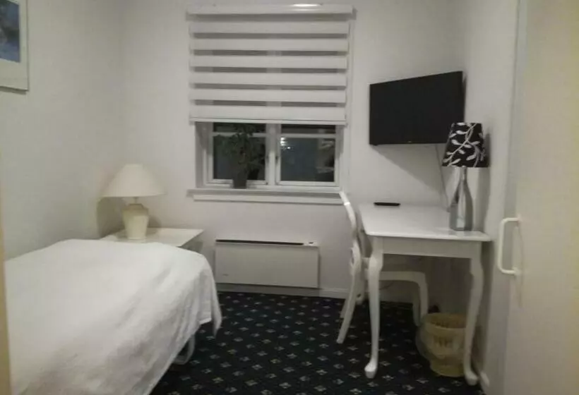 Standaard Éénpersoonskamer, ølsted Kro &