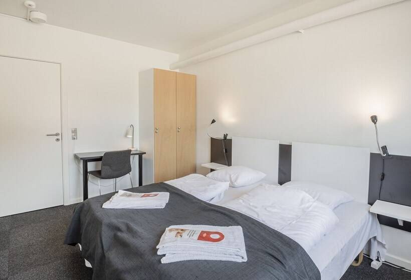 חדר משפחתי, Nørherredhus