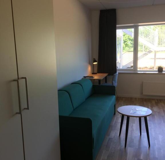 חדר משפחתי, Nørherredhus