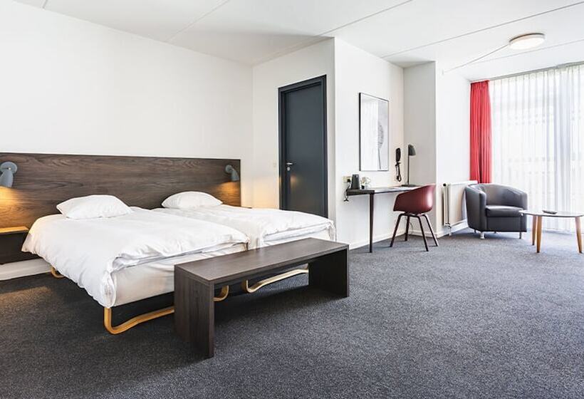 Номер Стандарт, Skaga