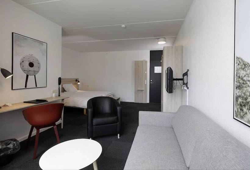 Семейный Номер, Skaga