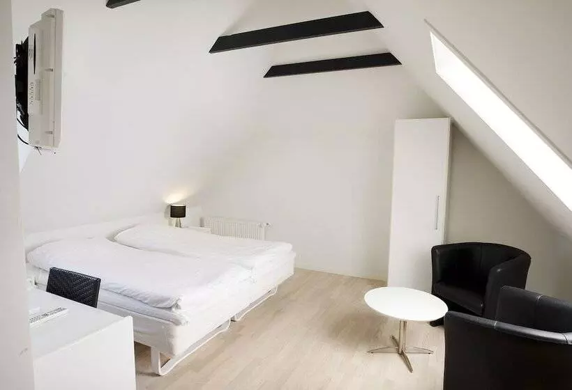Chambre Standard, Troense