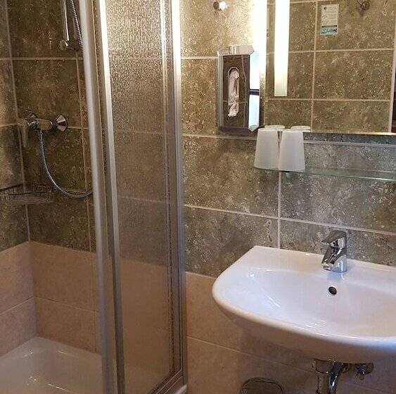 Полулюкс, Zum Burgergarten