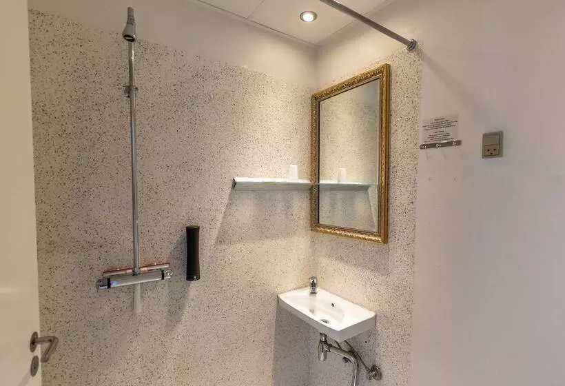 اتاق استاندارد, Milling Hotel Mini 11