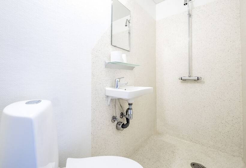 Номер Стандарт Индивидуальный, Milling Hotel Mini 11