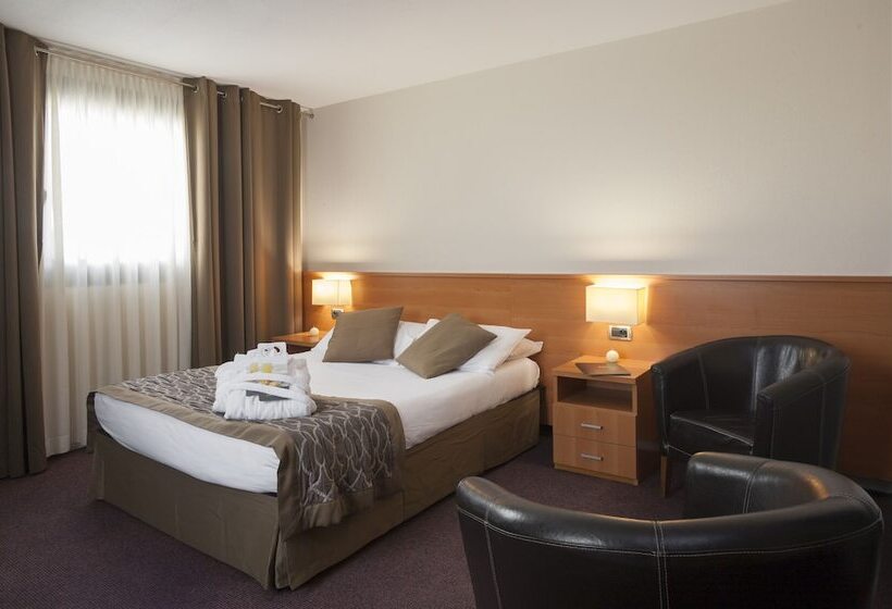 高级大房间, Apogia