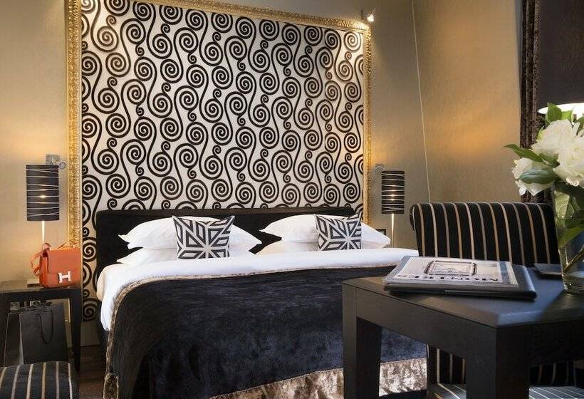 スーペリアールーム, Ares Eiffel