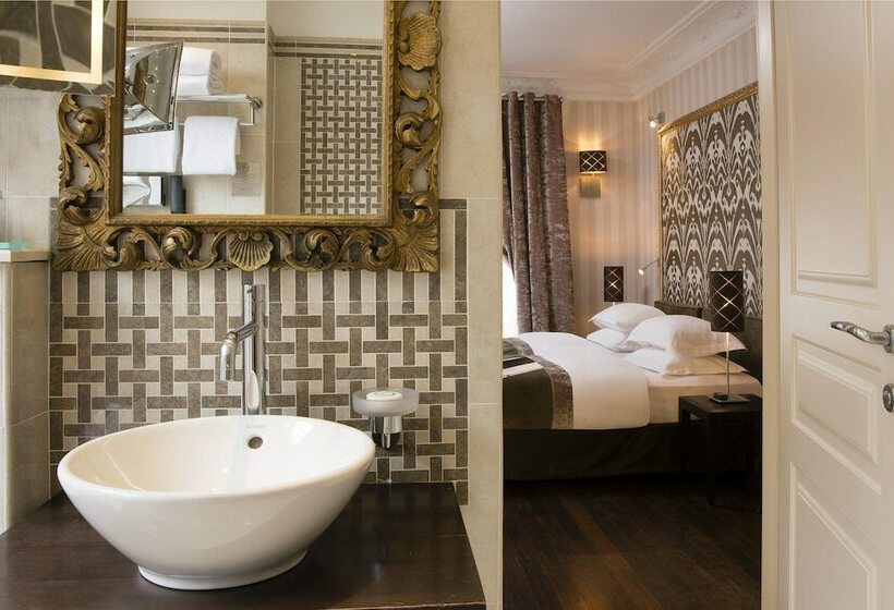 スーペリアールーム, Ares Eiffel