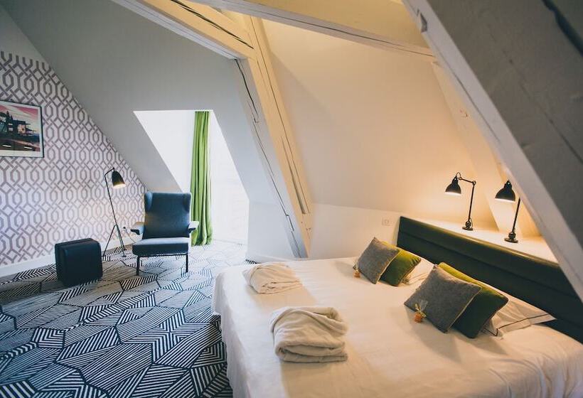 غرفة كومفورت, Castel De Très Girard   Hotel & Restaurant   Teritoria