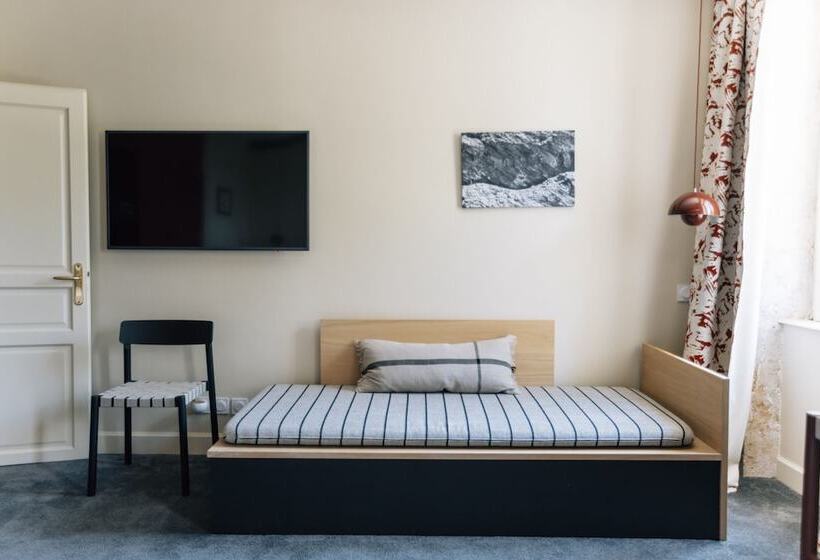 غرفة كومفورت, Castel De Très Girard   Hotel & Restaurant   Teritoria