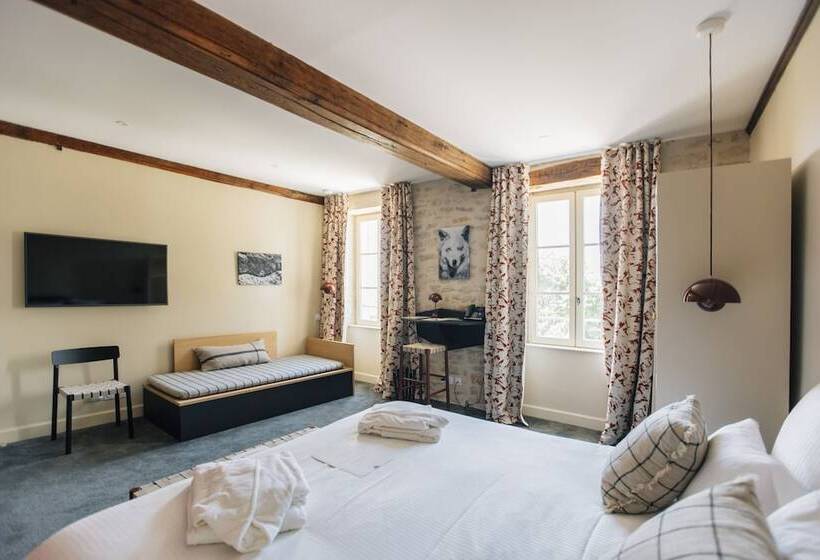 غرفة كومفورت, Castel De Très Girard   Hotel & Restaurant   Teritoria