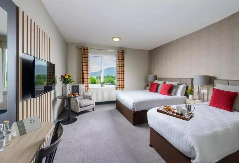 レイクビュースタンダードルーム, Castlerosse Park Resort