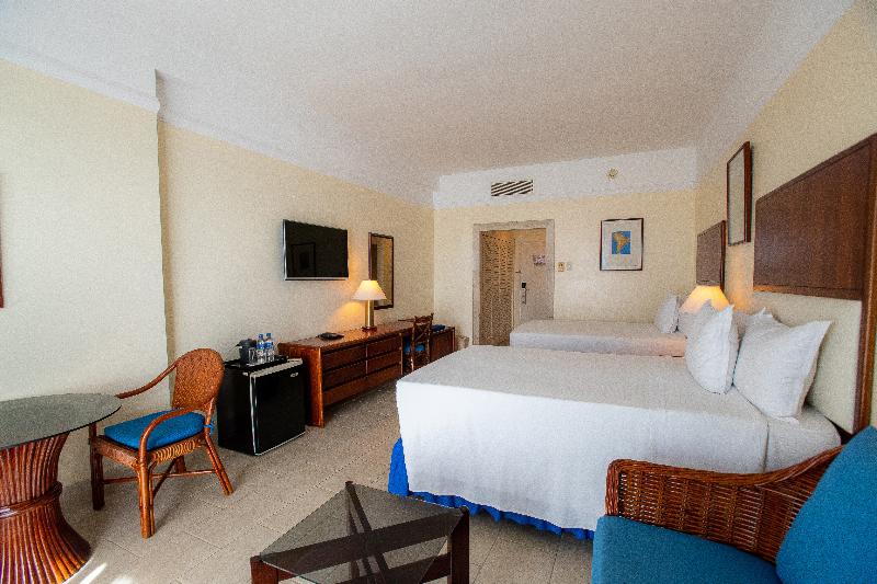 اتاق استاندارد با چشمانداز دریا, Colon Salinas