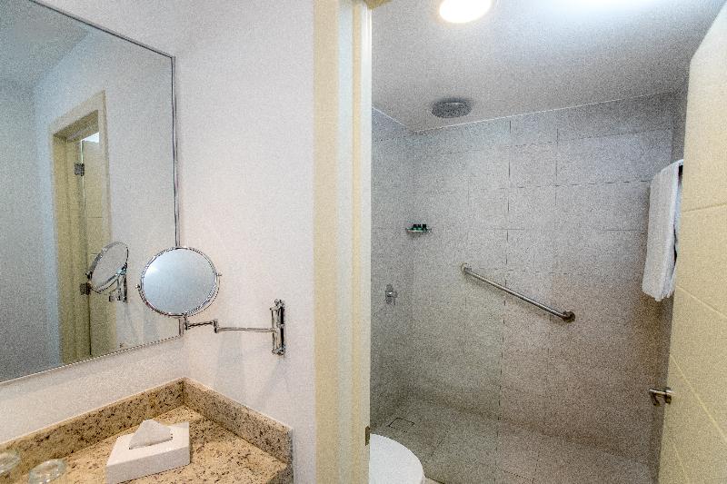 غرفة سوبيريور مطلّة علي البحر, Colon Salinas