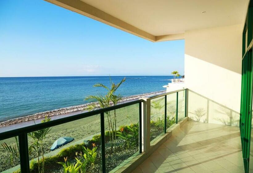 غرفة سوبيريور مطلّة علي البحر, Colon Salinas