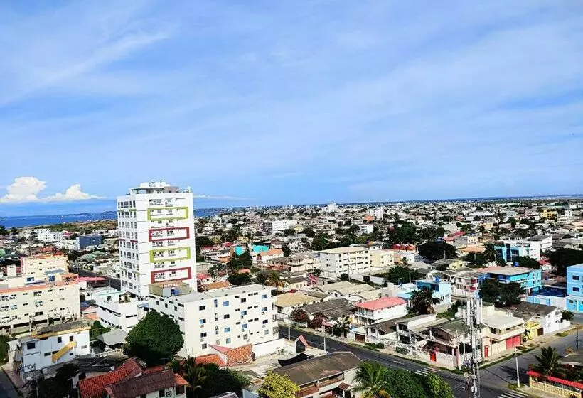 Standardzimmer Stadtblick, Colon Salinas