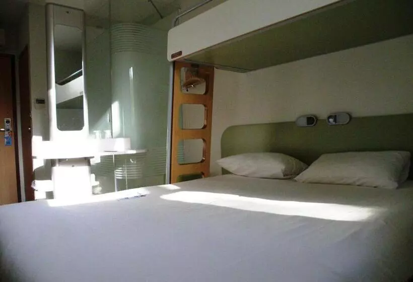 اتاق استاندارد سه نفره, Ibis Budget Montauban Les Chaumes