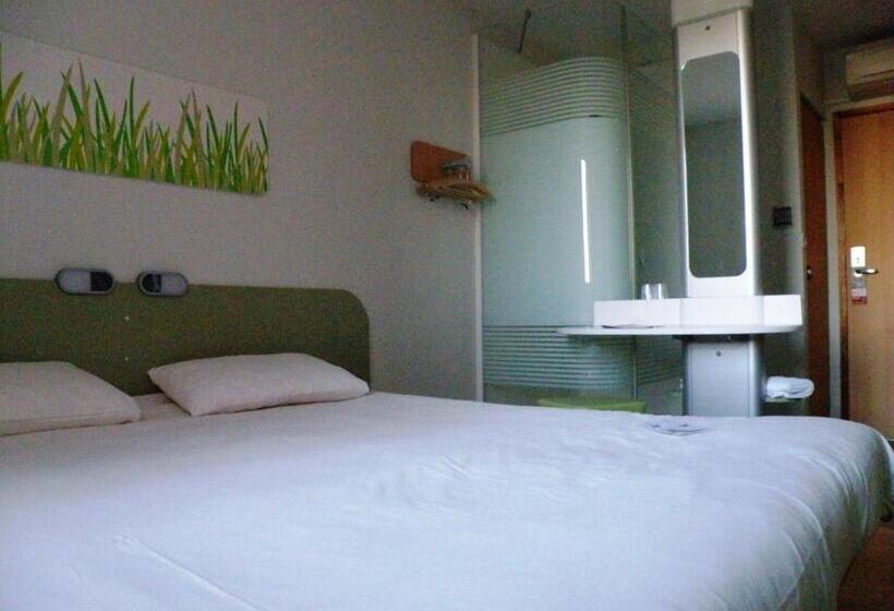스탠다드 룸, Ibis Budget Montauban Les Chaumes