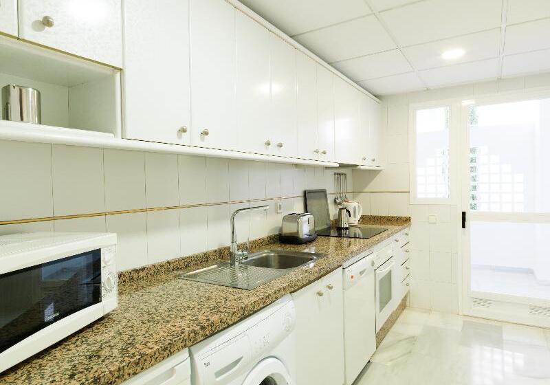 스탠다드 트리플 룸, Ibis Budget Montauban Les Chaumes