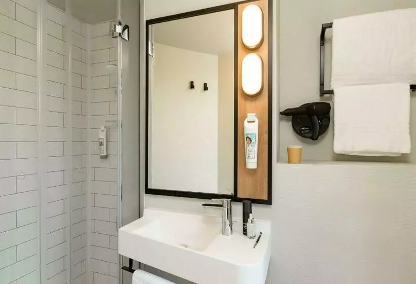 ダブルベッドスタンダードルーム, Ibis Paris Bastille Opera