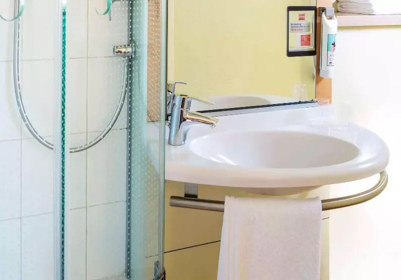 スタンダードルーム, Ibis Paris La Villette Cite Des Sciences 19eme
