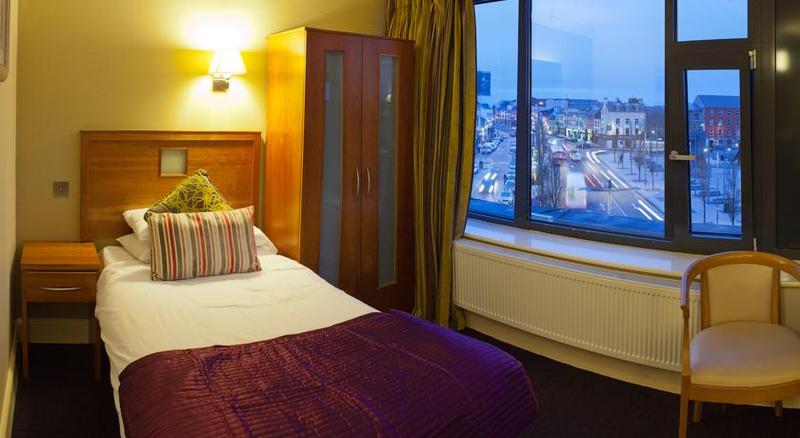 标准单人间, Imperial Hotel Galway