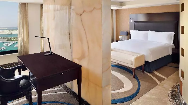 プレジデントスイートルーム, Intercontinental Abu Dhabi, An Ihg