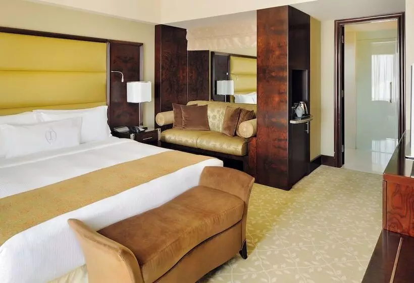 Sviitti Merinäkymä, Intercontinental Abu Dhabi By Ihg