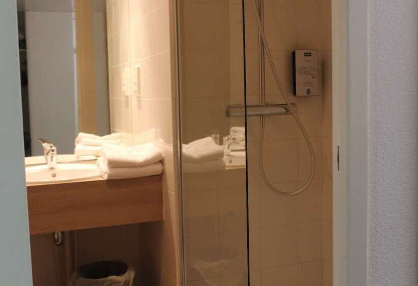 Номер Superior, Kyriad Nemours