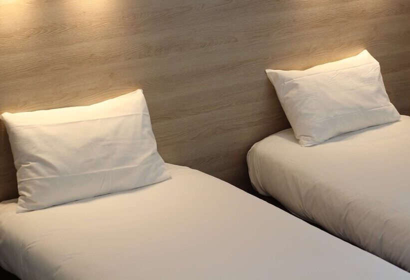 Номер Superior, Kyriad Nemours